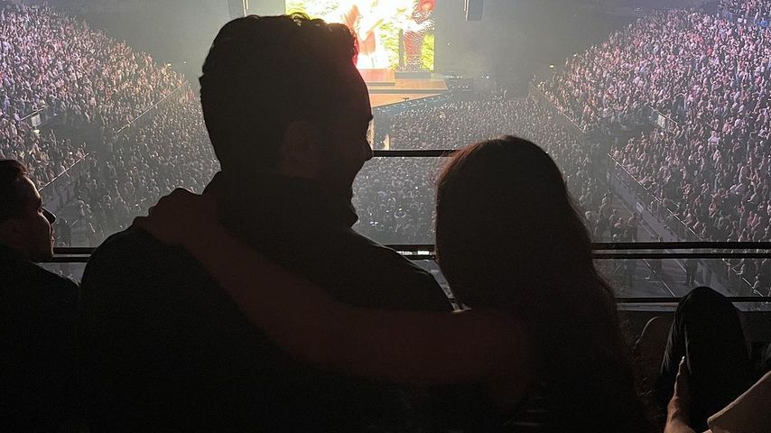 Giovanni Zarrella und seine Tochter bei einem Billie Eilish-Konzert in Köln 2022