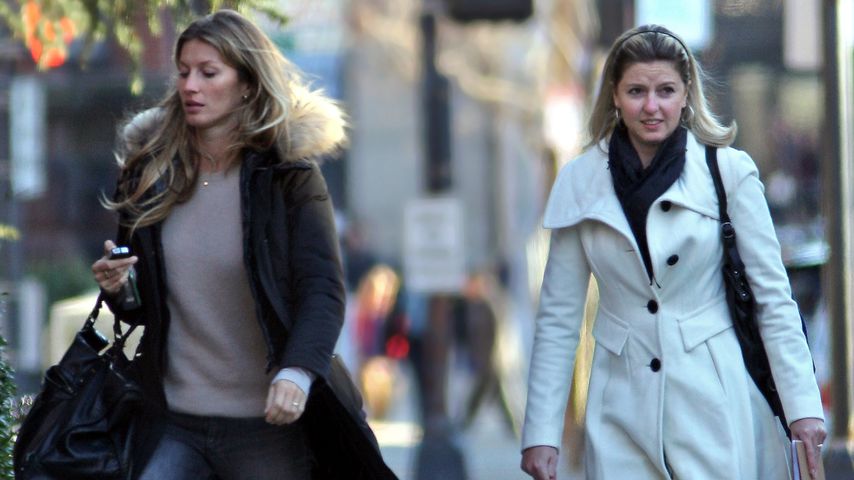 Gisele Bündchen und Zwillingsschwester Patricia im Januar 2012