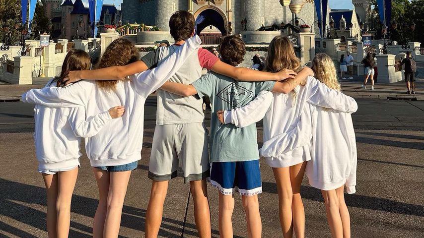 Gisele Bündchens Kinder Benjamin und Vivian mit Freunden