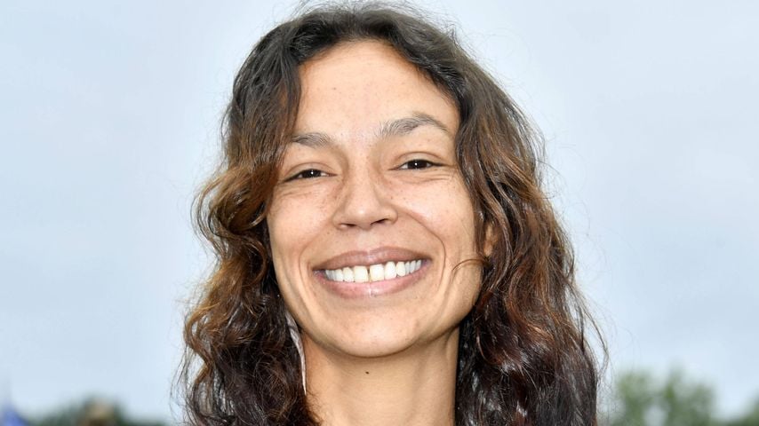 GNTM-Star Gisele Oppermann präsentiert erstmals ihre Tochter