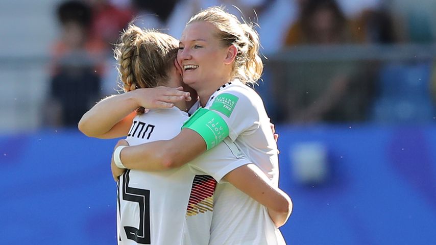 Giulia Gwinn und Alexandra Popp, Profi-Fußballerinnen