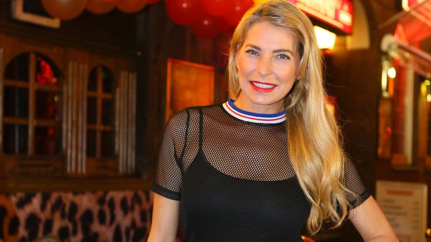 Giulia Siegel bei "10 Jahre Olivia Jones Bar" in Hamburg auf der Reeperbahn