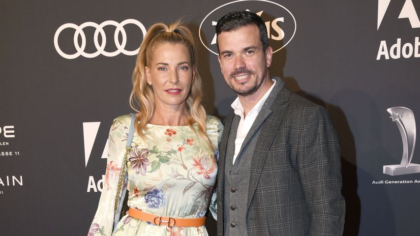 Stört es Ludwig? Giulia Siegel knutscht gerne mit Frauen!