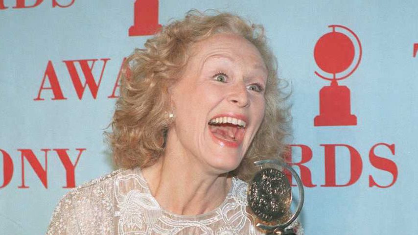 Glenn Close mit dem Tony Award, Juni 1995