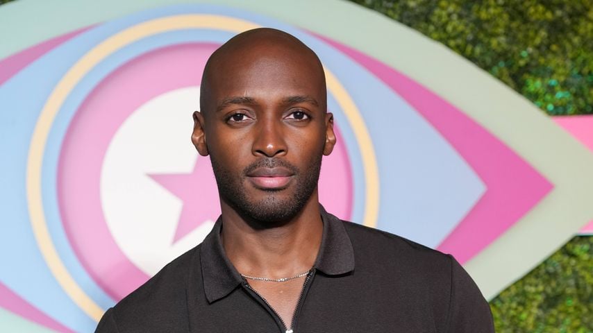 Godfrey Egbon bei der Vorstellung der neuen Bewohner von Promi Big Brother 2026 im Capitol Theater Düsseldorf