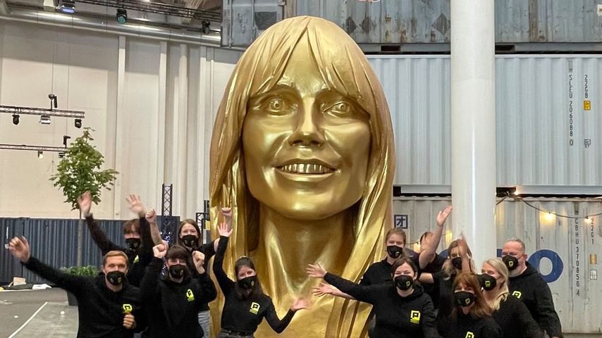Spooky oder cool? Heidi Klum zeigt Statue von sich selbst