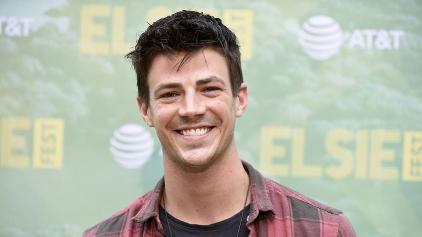 Überraschung: "The Flash"-Star Grant Gustin ist verlobt