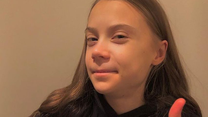 Endlich 18! Greta Thunberg nimmt Kritiker auf die Schippe