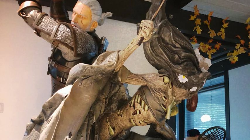 Gronkhs "The Witcher"-Statue
