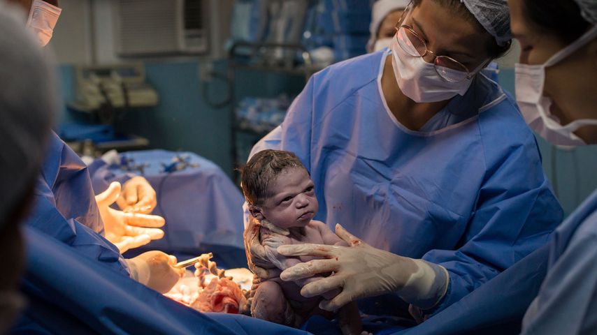 Grumpy Baby Isabela bei der Geburt im Februar 2020