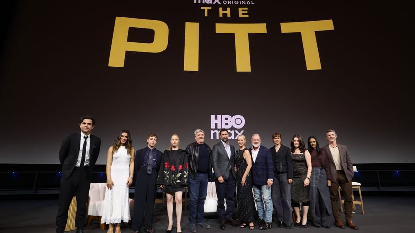 Patrick Ball, Sepideh Moafi, Gerran Howell, Taylor Dearden, John Wells, Noah Wyle und weitere