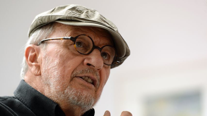 Guillermo Mordillo bei einer Ausstellung in München