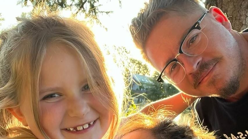 Tokio-Hotel-Schlagzeuger Gustav Schäfer, seine Frau Linda und seine Tochter