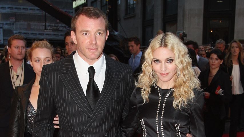 Guy Ritchie und Madonna bei der Premiere von "RocknRolla" in London, September 2008