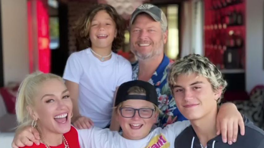 Gwen Stefani mit ihren Kindern Apollo, Zuma und Kingston und ihrem Ehemann Blake Shelton