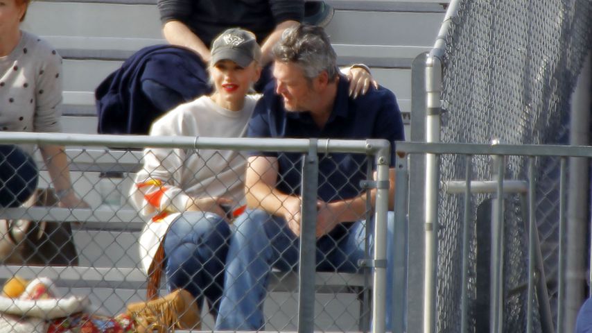 So süß turteln Gwen Stefani und ihr Blake beim Football-Date