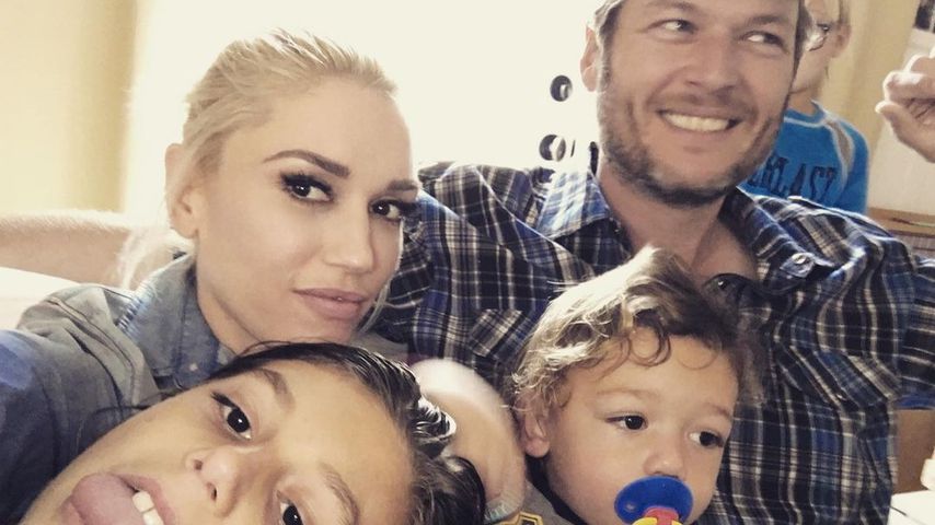 Gwen Stefani und Blake Shelton mit Gwens Kids