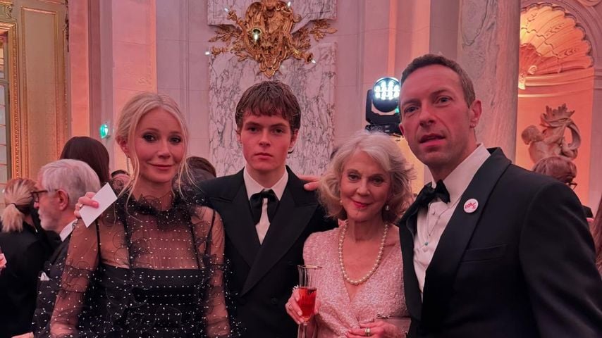 Gwyneth Paltrow, Moses Martin, Blythe Danner und Chris Martin, Dezember 2024