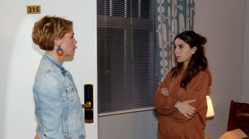 GZSZ-Szene mit Yvonne (Gisa Zach) und Laura (Chryssanthi Kavazi)