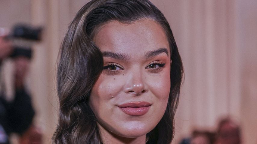 Melodisch: Hailee Steinfeld verrät den Namen ihrer Tochter