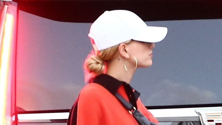 Hailey Bieber, November Miami