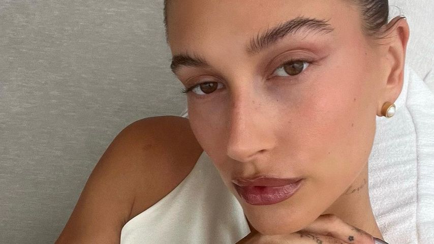 Hailey Bieber, Model