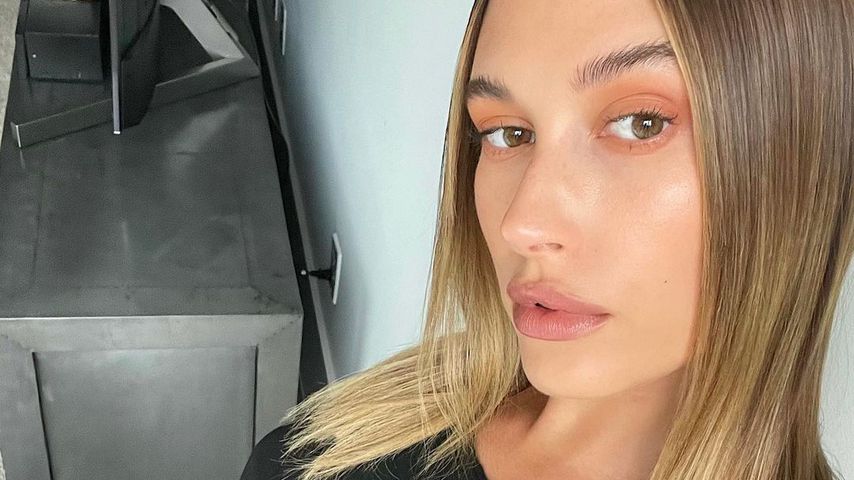 Model Hailey Bieber, 2021