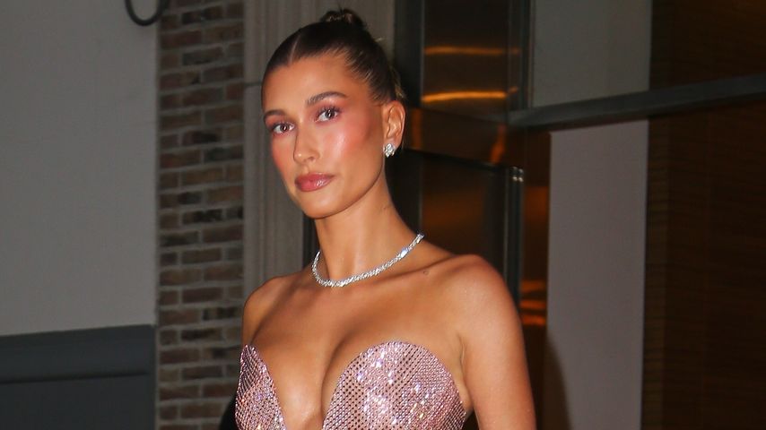 Hailey Bieber, Model