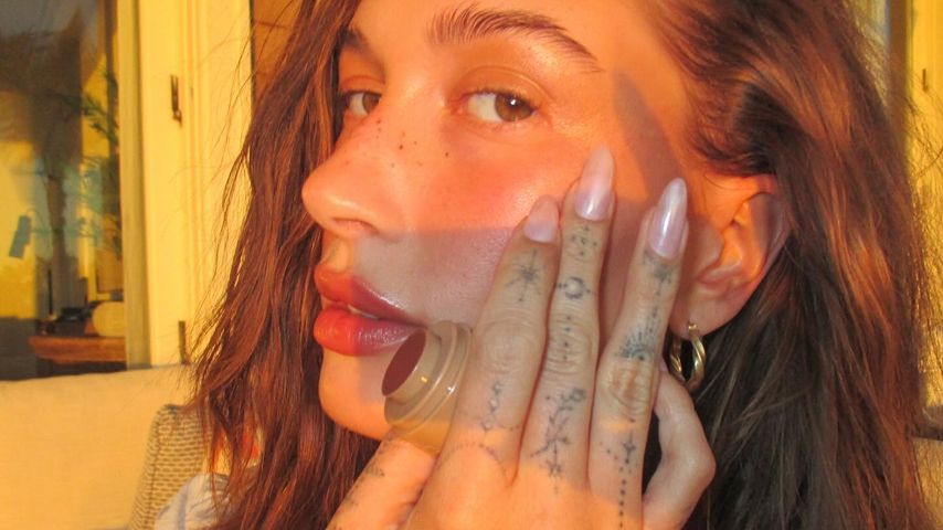 Nach langer Pause: Hailey Bieber feiert YouTube-Comeback!
