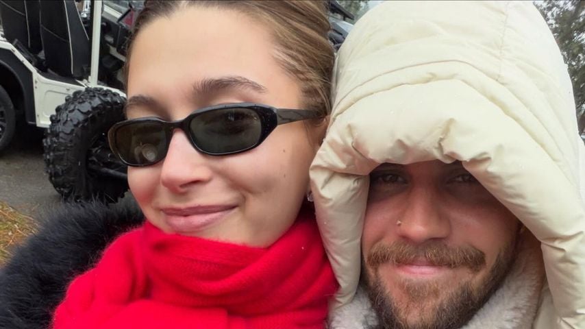 Justin Bieber teilt süßes Weihnachts-Selfie mit Frau Hailey