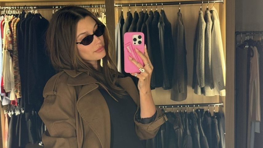 Stylisher Babybauch-Look: Hailey Bieber bezaubert Fans!