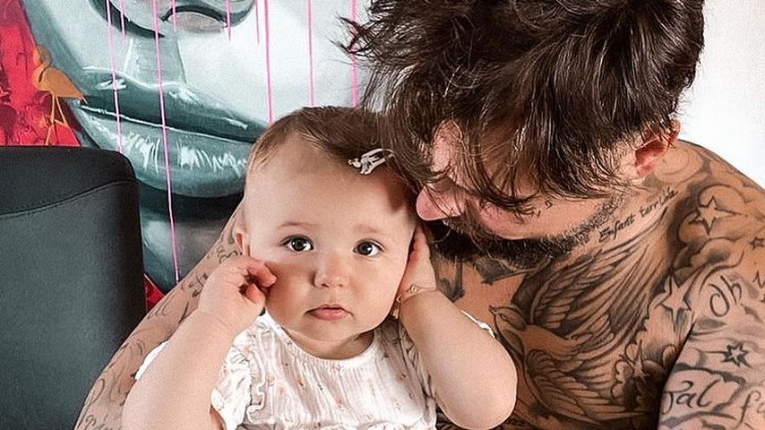 Hailey Emilia mit ihrem Papa Nik Schröder im August 2022