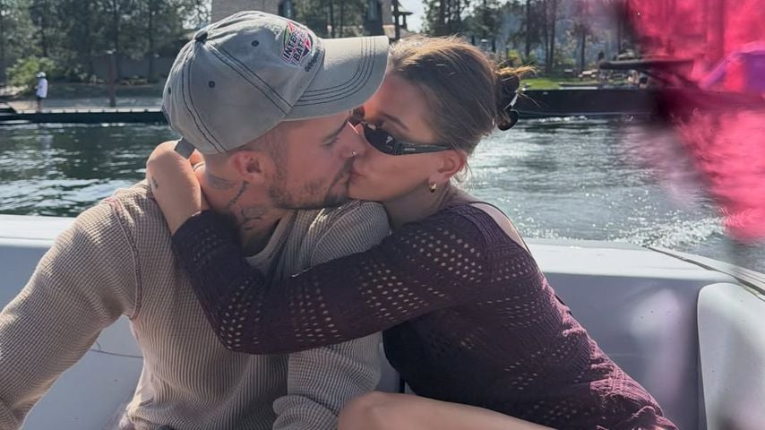 Hailey und Justin Bieber bei einem Bootsausflug