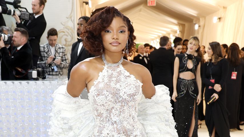 "Tolle Mutter": So schlägt sich Halle Bailey als Neu-Mama