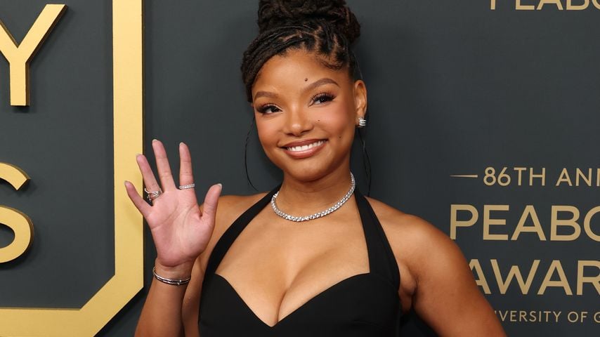 Läuft da was? Halle Bailey nach Dinner mit Mann gesichtet