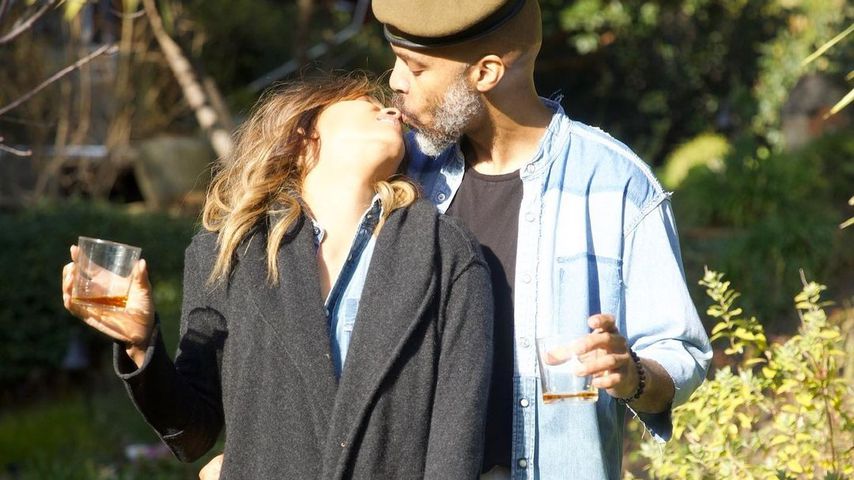 Beschwipst? Halle Berry knutscht wieder mit ihrem Freund Van