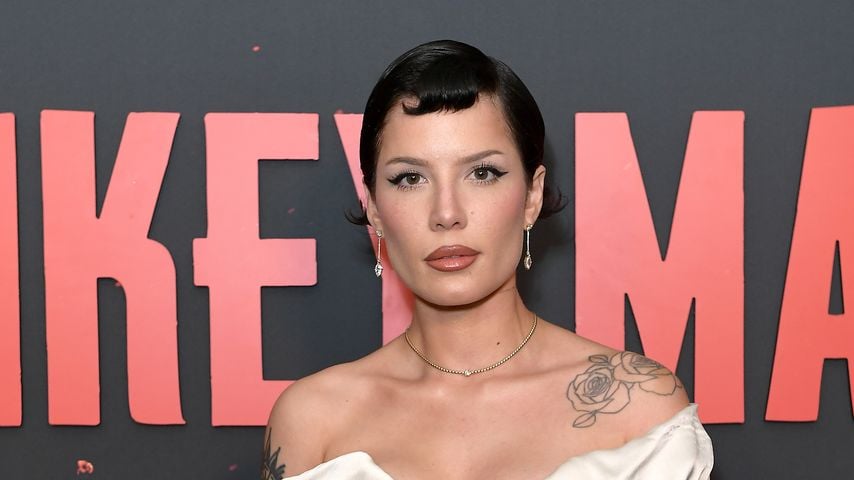 Halsey erwischte Manager beim Durchstöbern ihrer Nacktbilder