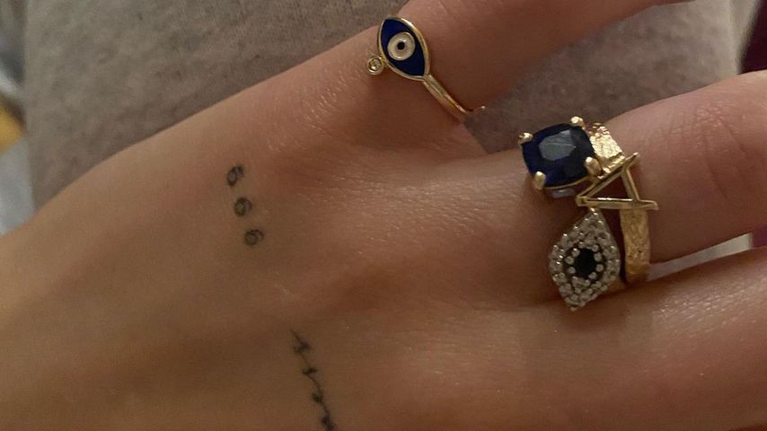 Halseys Hand im Mai 2021