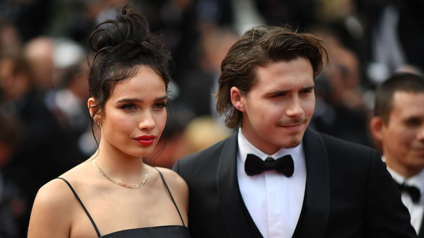 Hana Cross und Brooklyn Beckham im Mai 2019 in Cannes