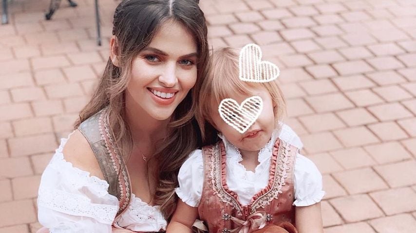 Hana Nitsche mit ihrer Tochter Aliya