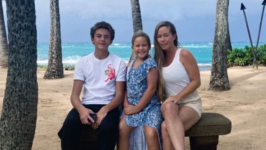 Hank, Alijah und  Kendra Wilkinson, Dezember 2022
