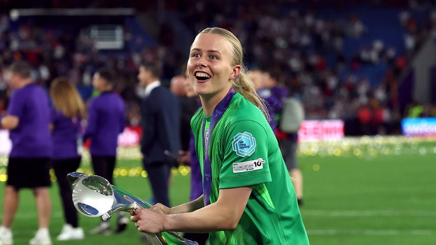 Englische Torhüterin trickste sich im EM-Finale zum Sieg