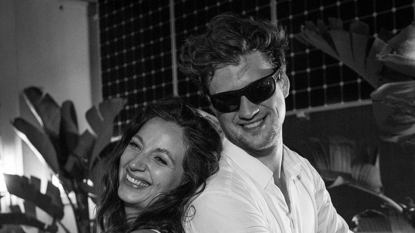 Hannah Kerschbaumer und Chris bei ihrer Hochzeit