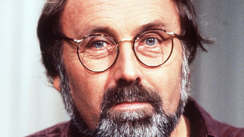 Hans Scheibner, Satiriker