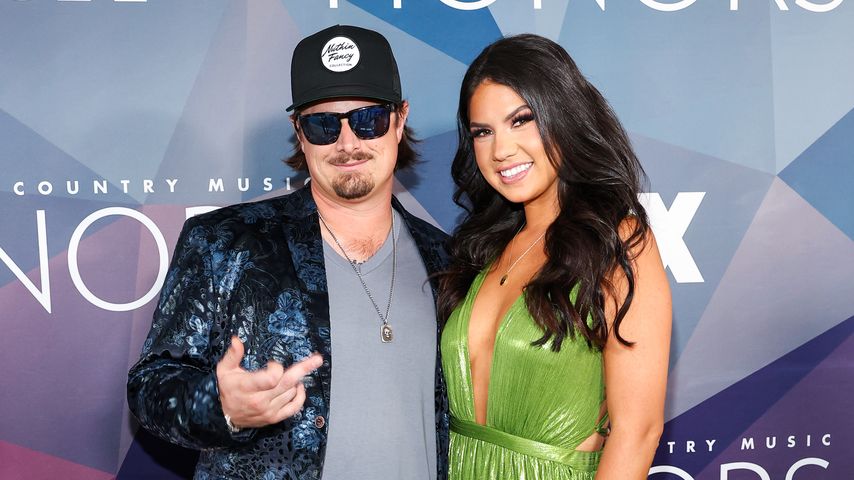 Musiker Hardy und Caleigh begrüßen ihre Tochter auf der Welt