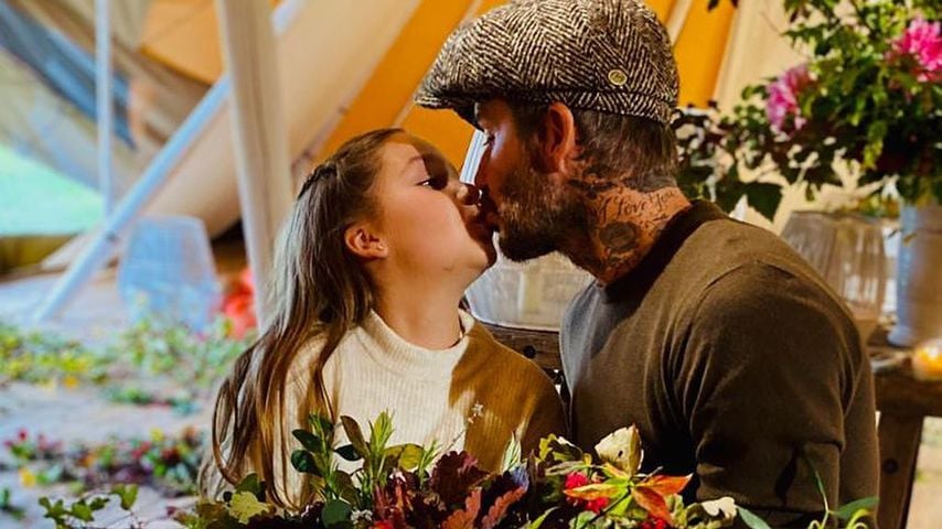 Nach Kuss-Kritik: David Beckham küsst Harper auf den Mund