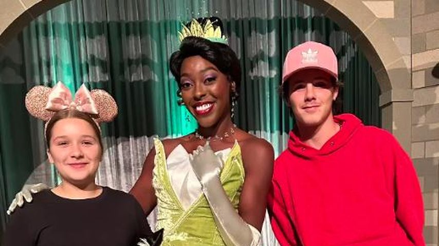 Harper Seven und Cruz Beckham in Disney World im Oktober 2022