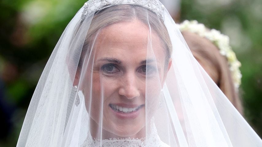 Harriet Sperling bricht mit Hochzeitsdiadem royale Tradition