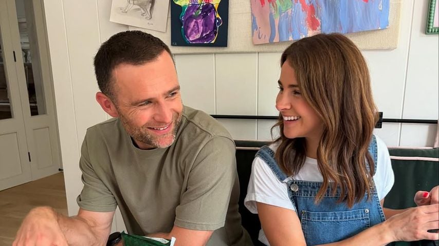 Harry Judd und seine Frau Izzy frühstücken