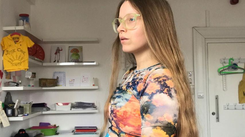 "Harry Potter"-Star Jessie Cave präsentiert ihren Babybauch